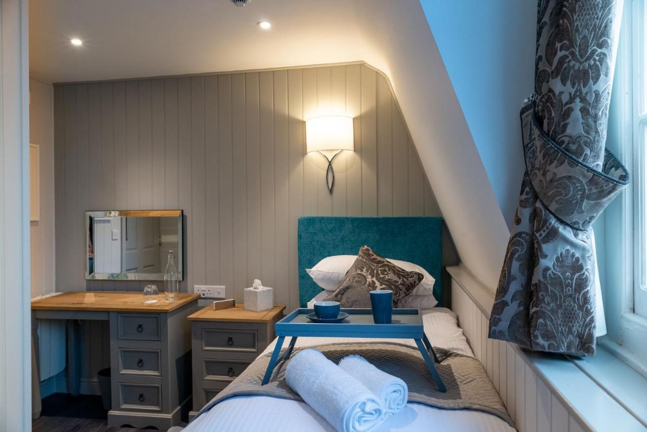 The Three Crowns B&B Plymouth Cameră foto